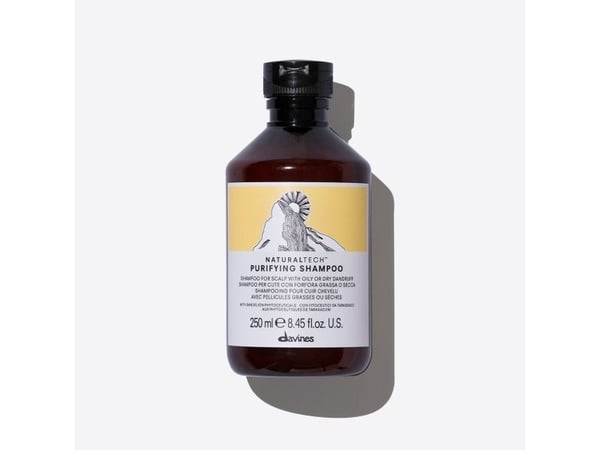 Davines Purifying Shampoo for hodebunn med våt eller tørr flass 250 ml