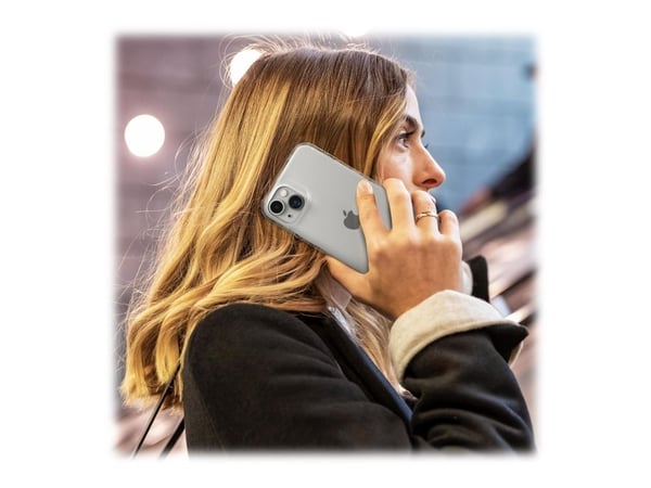 Gear4 Crystal Palace iPhone14 Plus mobilskal klar