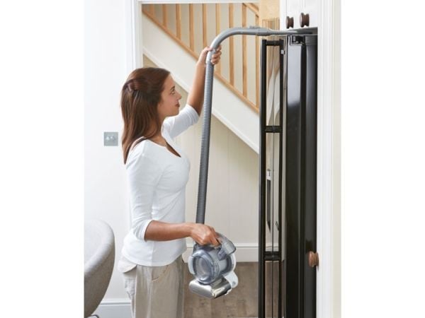 BLACK+DECKER KOTITALOUKSIEN IMURI 18V PD1820LF