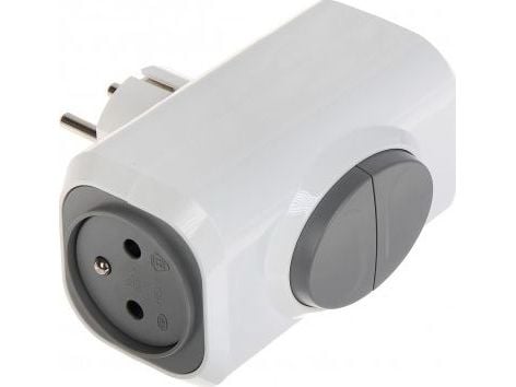 Legrand PLUG SPLITTER LE-50637 3680 &amp; nbsp; W LEGRAND