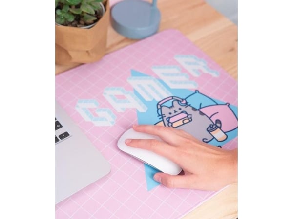 Pusheen skrivebordsmatte (80 x 35 cm)