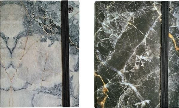 Luvattu maa A4-esite pyyhekumin kanssa Marble MIX