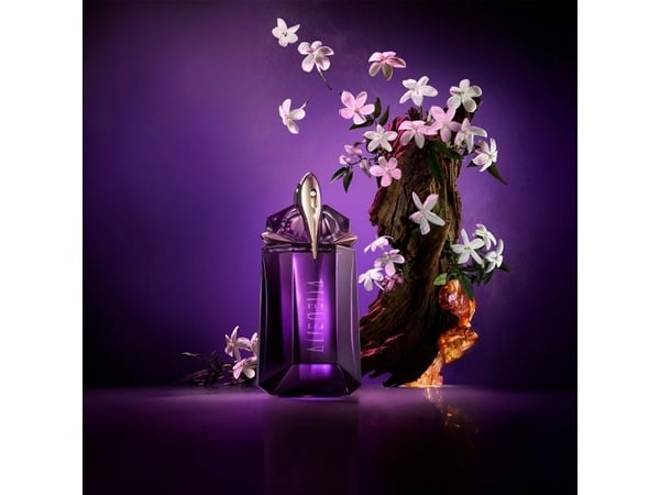 Thierry Mugler Alien, Naisten, 60 ml, Täytettävä pullo, Ruisku, ALCOHOL, PARFUM/FRAGRANCE, PROPYLENE GLYCOL, BENZYL SALICYLATE, ETHYLHEXYL METHOXYC...