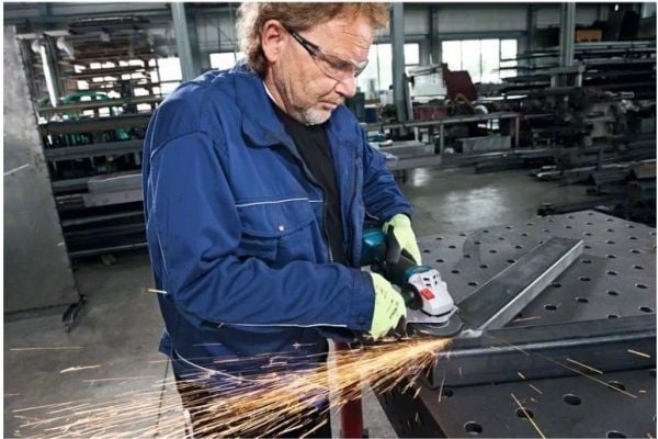 BOSCH GWS18V-10 vinkelsliper (06019J4004)