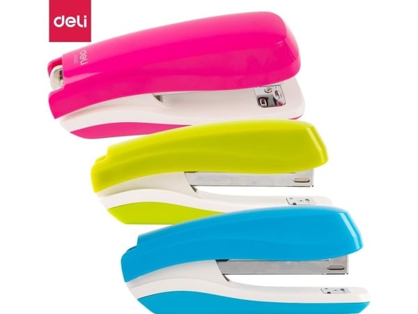Deli stiftemaskin 0350 for 24/6 & 26/6 (blandede farger) ZSZYWACZ DELI