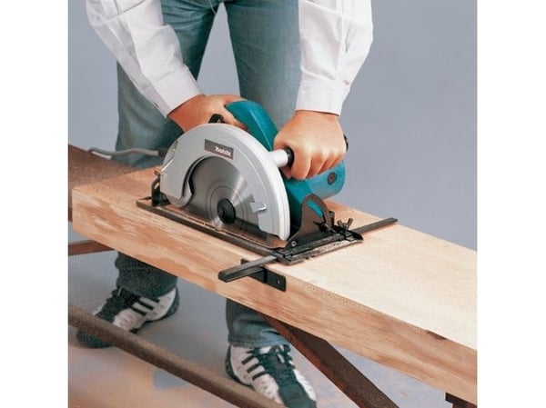 Makita N5900B - Pyörösaha - 2000 W - 235 mm