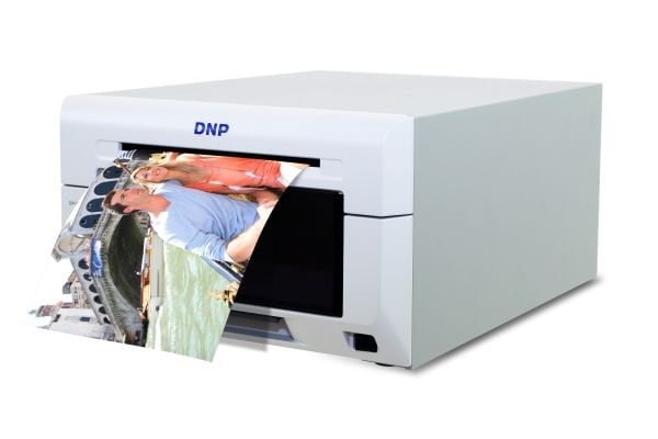 DNP Photo Imaging DP-DS620, Färg-sublimeringsskrivare, 6" x 9" (15x23 cm), Svart, Vit