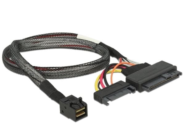 Delock-kabel SFF-8643 hann > U.2 SFF-8639 hann + SATA strømuttak 50 cm (84819)