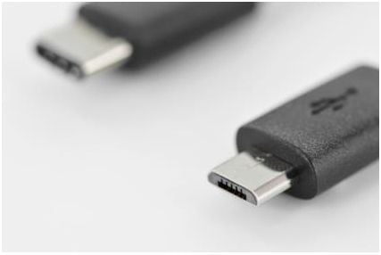 ASSMANN - USB-kabel - mikro-USB typ B (hane) till USB-C (hane) - USB 2.0 - 1.8 m - formpressad - svart