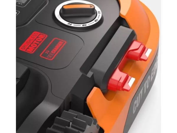 Worx Landroid M700 Plus robottiruohonleikkuri