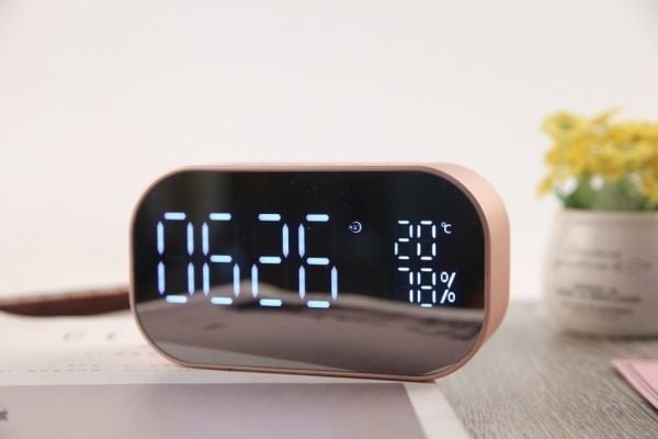 Akai ABTS-S2GD, Klokke, Digitalt, FM, 6 W, 100 - 18000 Hz, 70 dB