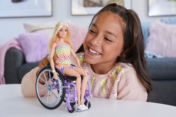 Barbie Fashionista Wheelchair Checkers