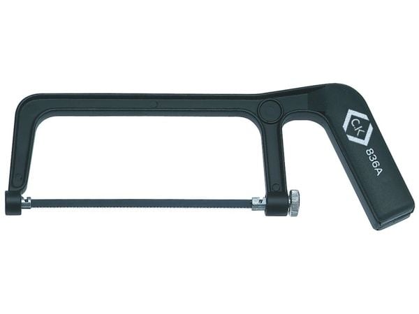 C.K. T0836A Pieni metallisaha 260 mm