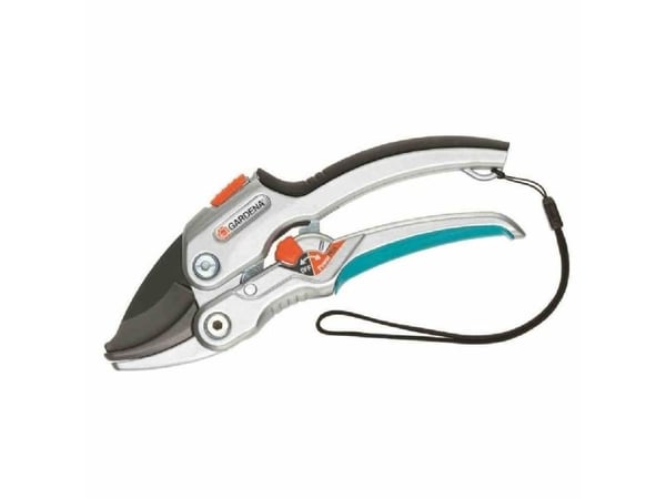 Gardena Comfort SmartCut - Ratchet scissors