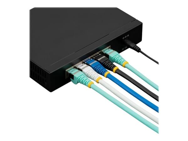 StarTech.com NLBK-1M-CAT6A-PATCH, 1 m, Cat6a, S/FTP (S-STP), RJ-45, RJ-45