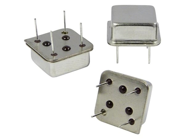 Qantek QX8T50B50.00000B50TT Kvartsoscillator DIP-8 HCMOS 50.000 MHz 13.21 mm 13.21 mm 5.08 mm 1 stk