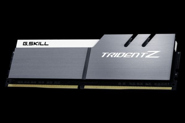 G.Skill TridentZ Series - DDR4 - sett - 32 GB: 2 x 16 GB - DIMM 288-pin - 3200 MHz / PC4-25600 - CL16 - 1.35 V - ikke-bufret - ikke-ECC