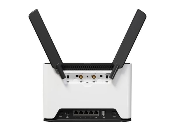 MikroTik Chateau LTE18 - Trådløs ruter 5-port svitsj - 1GbE, 2.5GbE - Wi-Fi 5, Wi-Fi 6 - Dobbeltbånd