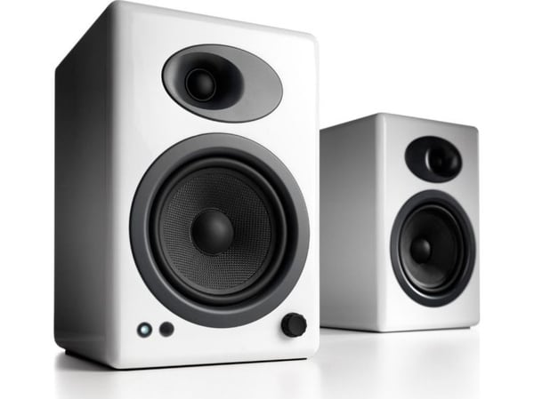 Audioengine A5+, 2.0 kanavaa, Langallinen, 50 W, 50 - 22000 Hz, Valkoinen Audioengine A5+, 2.0 kanavaa, Langallinen, 50 W, 50 - 22000 Hz, Valkoinen