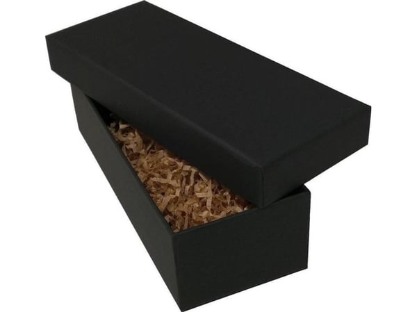 Det lovede land - gaveeske i papp, svart 20x8x5,5 cm