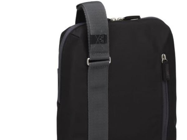 Case Logic 7-10" Urban Messenger Bag Black, 622 g
