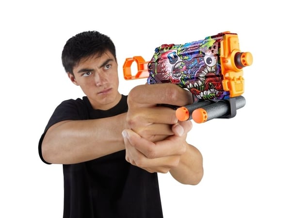 X-Shot Skins Menace Dart Blaster (8 Darts)