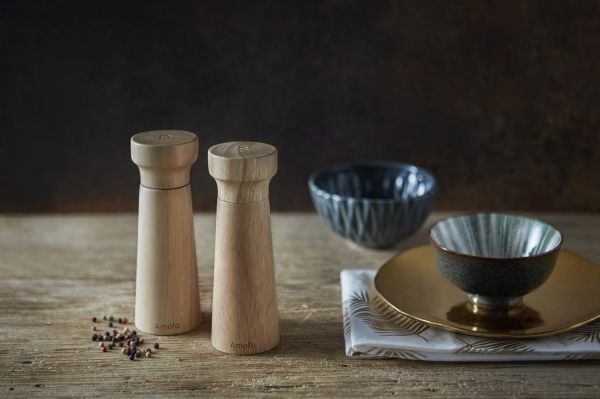 Amefa - Modern wood  -  Salt & pebber sæt -15cm- træ - in gift box