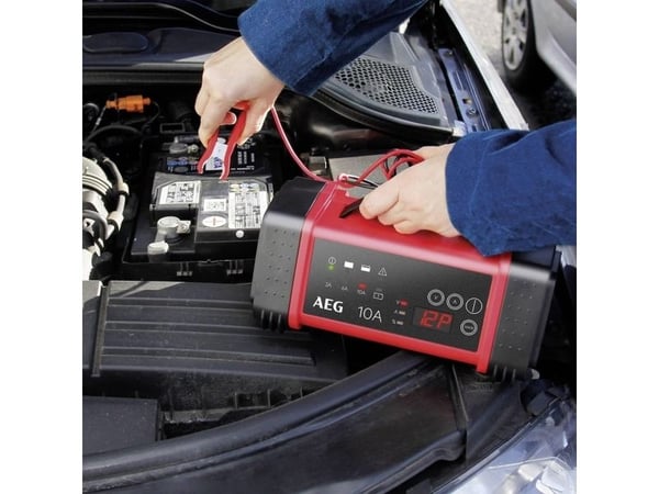 AEG automatisk laddare LT10 97024 12 V/24 V 2 A, 6 A, 10 A (97024)