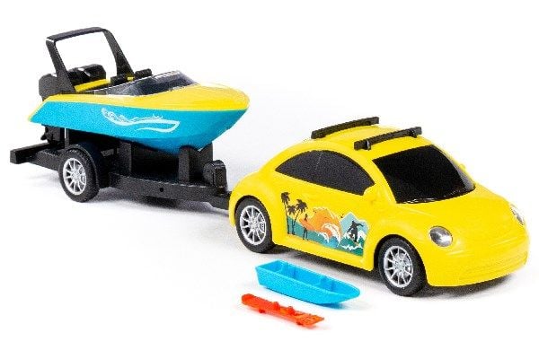 Bil med båt på tilhenger 40,5x10x12,3 cm i nett