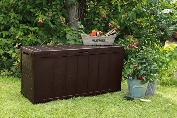 KETER HAGE OG BALKONGKASSE SHERWOOD 270 L BRUNN