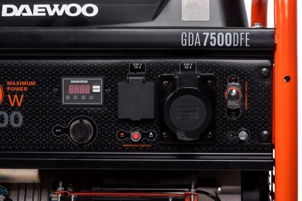 Daewoo GDA 7500DFE, 6000 W, 230 V, 30 l, Bensin, Manuell/elektronisk, 50 hz