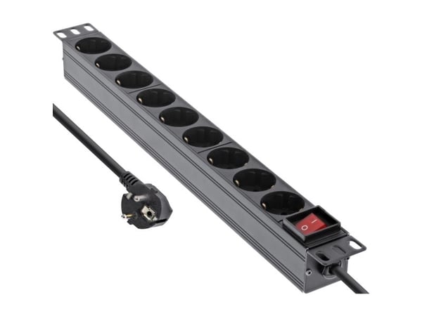 InLine 16419S, 9 AC-utganger, C4 kopling, 3680 W, 1,5 mm², C4 kopling, Svart
