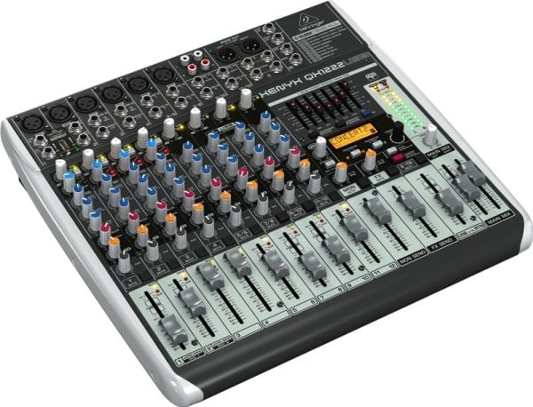 Behringer QX1222USB lydmikser 16 kanaler