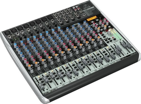 Behringer QX2222USB, 22 kanaler