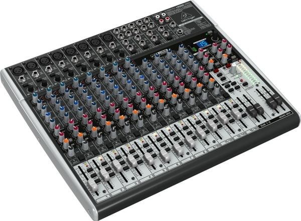 Behringer XENYX X2222USB, 22 kanaler