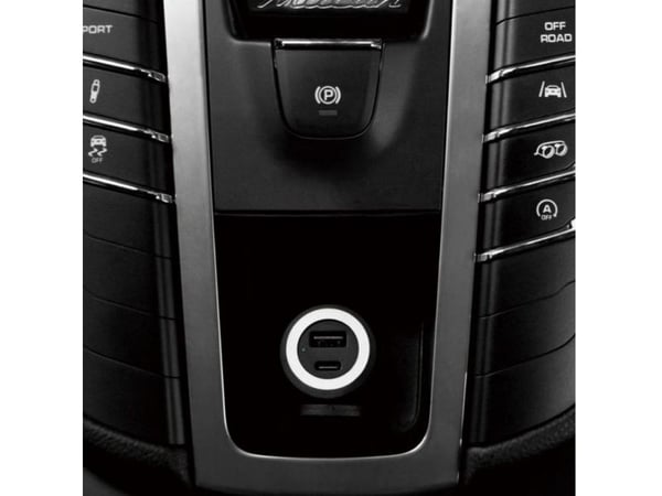 Just Mobile Highway Turbo – en luksusbillader med PD/QC hybrid hurtiglading