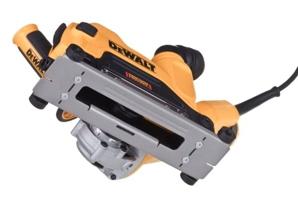 Vinkelrondell DEWALT DWE46107 + dammskydd 1400W 125 mm