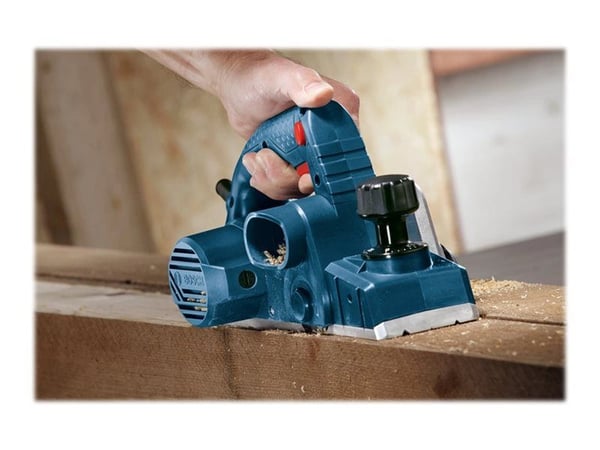 BOSCH STRUG 650W 82mm/0-2,6 mm GHO 6500