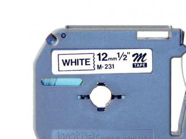 Brother MK231S - Svart på hvitt - Rull (1,2 cm x 4 m) skriverteip - for P-Touch PT-55, PT-65, PT-80, PT-90, PT-BB4