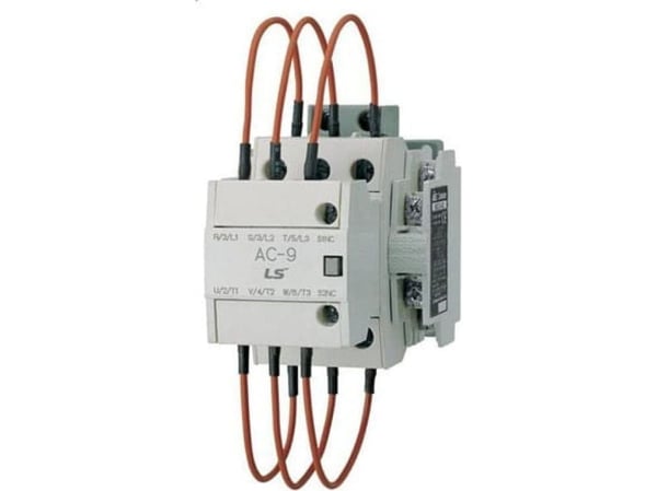 Aniro modul AC-9 for kondensatorbatterier til kontaktorer MC-9b..MC-22b og MC-32a..MC-40a 83631611001