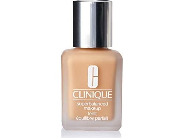 Clinique Superbalanced Makeup, Flaska, Blandhy, Fet hud, Fuktgivande, Utjämnande, Medium, Cool, Sand