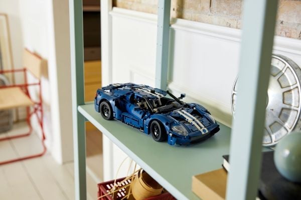 LEGO Technic 42154 2022 Ford GT