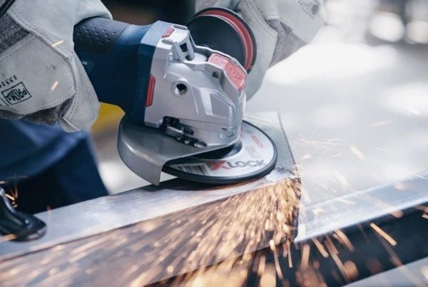 Bosch Expert for Metal - Slipeskive - for metallrør, ikke-jernholdig metall, stål, metall profiles - 115 mm - grovkorn: A30T-BF