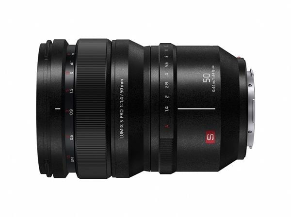 Panasonic LUMIX S PRO 50mm F/1.4, 13/11