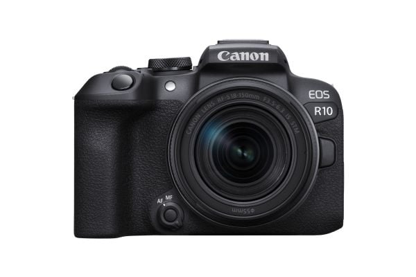 Canon EOS R10 - Digitalkamera - speilløst - 24.2 MP - APS-C - 4K / 60 fps - 8.3optisk x-zoom RF-S 18-150 mm F3.5-6.3 IS STM linse - Wi-Fi, Bluetoot...