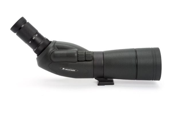 Celestron TrailSeeker - Spotting 16-48 x 65 - vattenfast, zoom