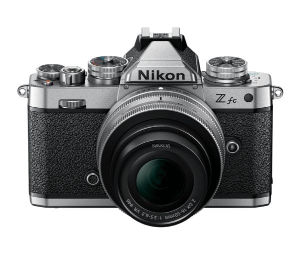 Nikon Z fc + 16-50 VR, 20,9 MP, 5568 x 3712 piksler, CMOS, 4K Ultra HD, Berøringsskjerm, Sort, Sølv
