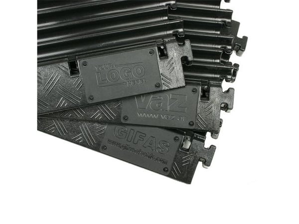 Defender Mini, Sort, Polyuretaani, 2000 kg, B2, 1 stk, 4,8 cm