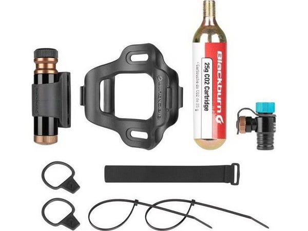 Blackburn reparasjonssett + håndpumpe CO2 BLACKBURN PRO PLUGGER CO2 dekkreparasjonssett svart