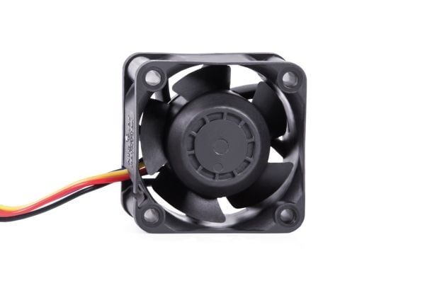 Alphacool 24826, Fan, 4 cm, 400 RPM, 15000 RPM, 38,39 m³/h, Svart